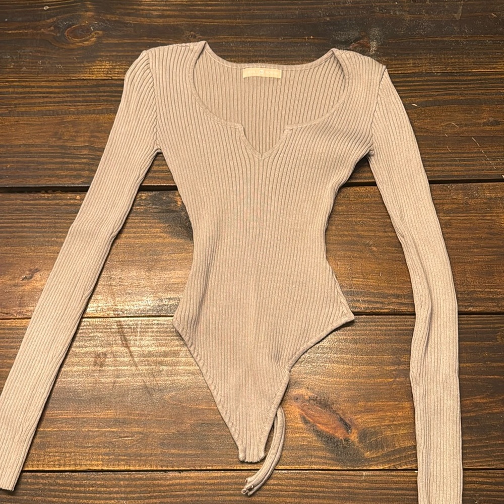Skull House Grey bodysuit